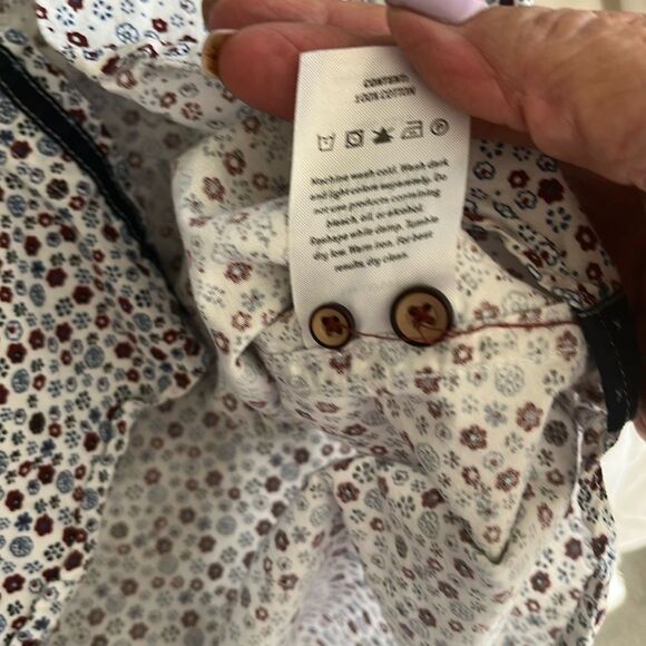 Sunrise Kingdom Button Down Shirt Size L GUC Floral print - Picture 4 of 7